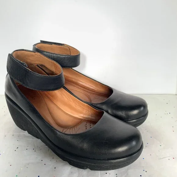 Clarks Artisan Clarene Tide Black Leather Ankle Strap Platform Wedges - Size 6.5 - Picture 2 of 16